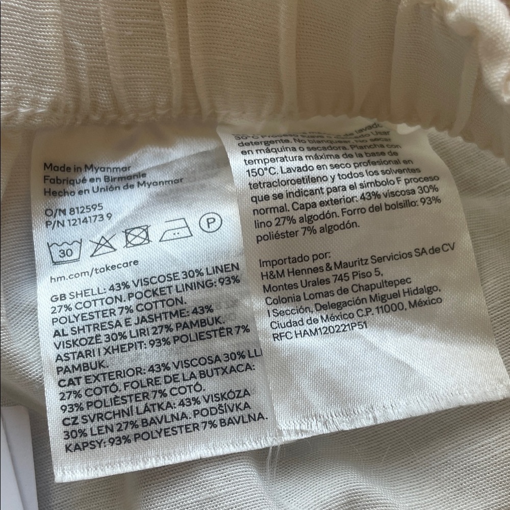 NWT H&M Women's White Linen Blend Casual Shorts with Pockets - Medium - Picture 3 of 4
